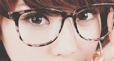 asian-girl-cute-eyes-glasses-kawaii-Favim.com-450401